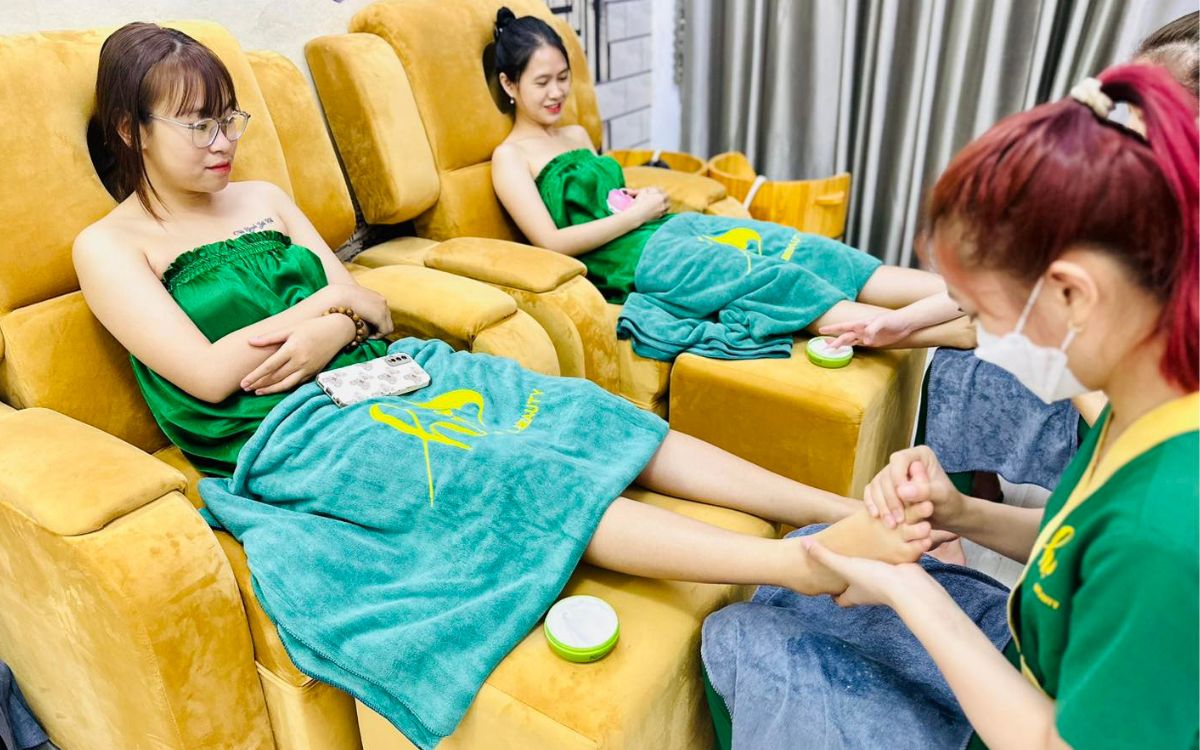Massage foot Tân Bình được khách hàng yêu thích lựa chọn
