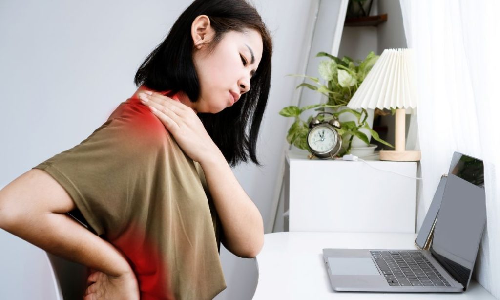 Massage cổ vai gáy giúp giảm đau hiệu quả